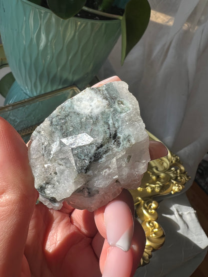 Apophyllite Raw